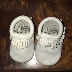 Freshly Picked light grey moccasins